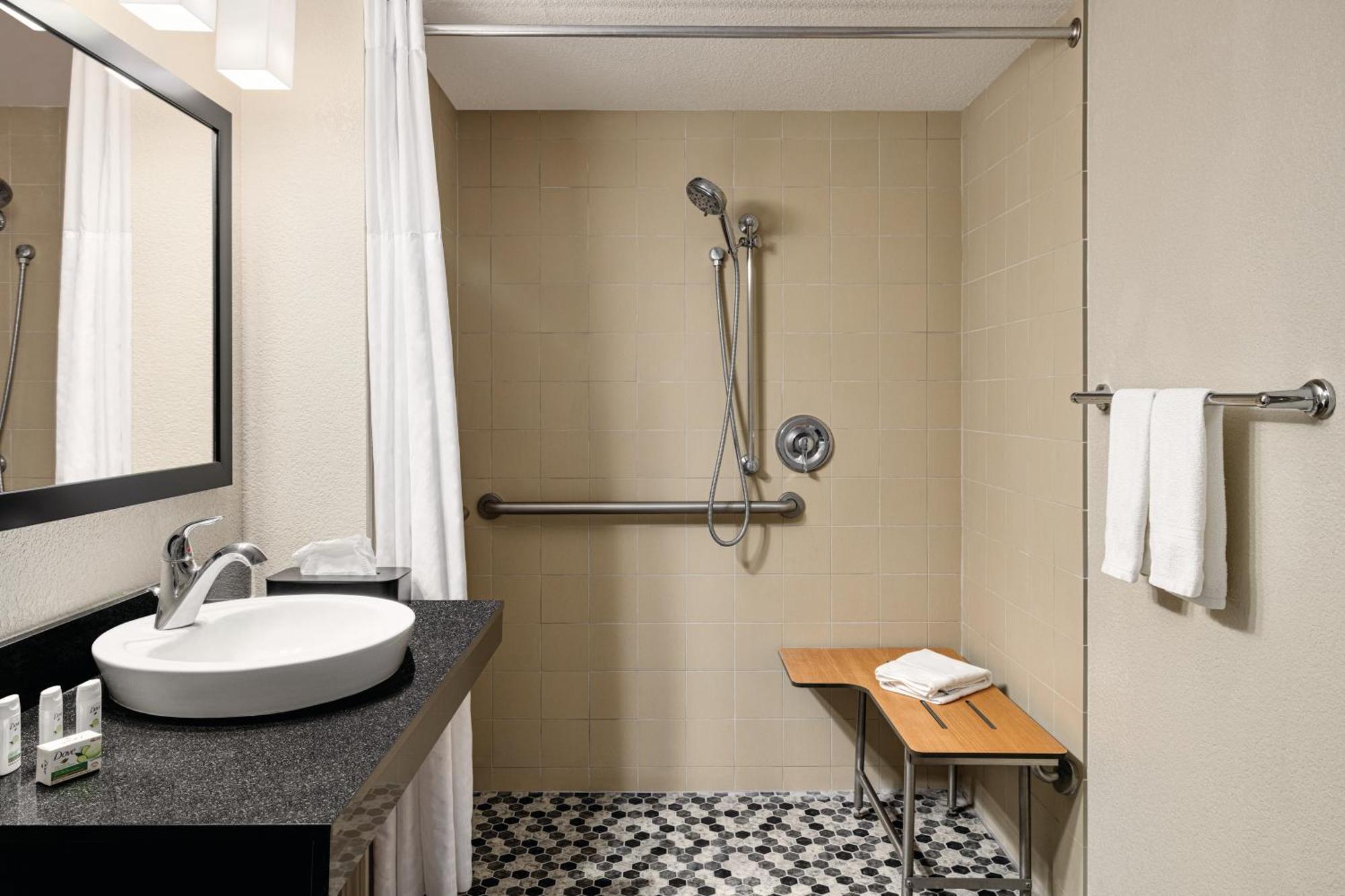 Hotel Americinn By Wyndham Wi Madison